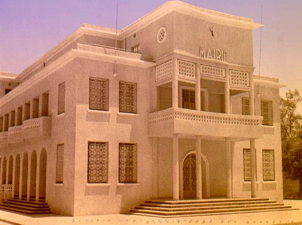 DE MALHERBE LA MAIRIE.jpg